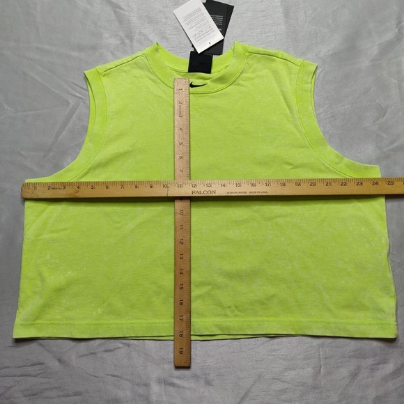 Nike Worn In Stand Out Woman 2XL Ghost Green Acid Washed Retro Crop Tank Top NEW - Picture 8 of 10